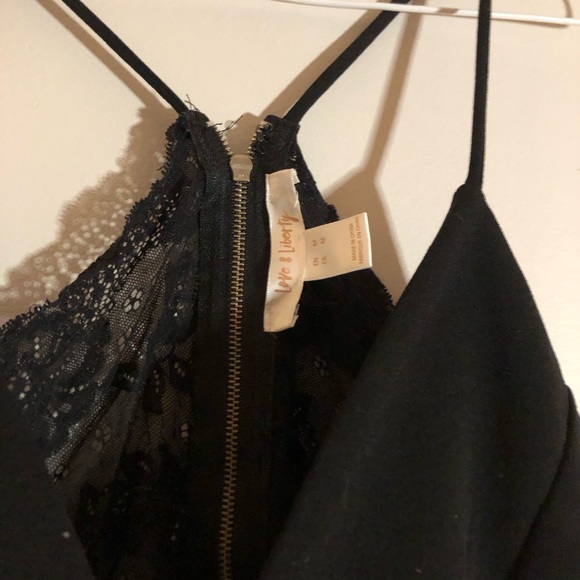 Love & Liberty Crop Tank - Picture 2 of 3